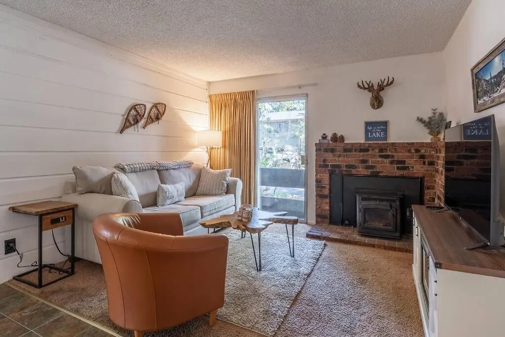 Cozy Cabin-Style Condo In Central Location Mammoth Lakes United States